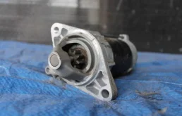 Стартер для Toyota Corolla на фотографиях