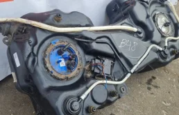 Топливный бак для Volkswagen Tiguan на фотографиях