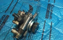 Насос ГУР (44310-60530) для Toyota Land Cruiser 200 2007-2015