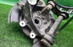 Кулак задний левый для BMW 5er 1998 года на фотографиях