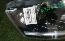 Фары для Skoda Rapid 2013 года на фотографиях