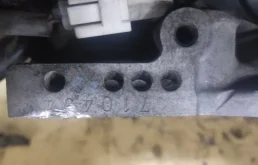 Двигатель для Subaru Legacy 2002 года на фотографиях