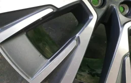 Диск колесный литой для Volvo XC90 2022 года на фотографиях