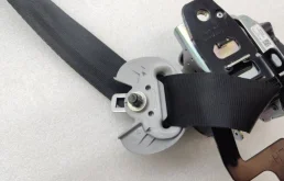 Ремень безопасности передний левый для Hyundai Tucson 2020 года на фотографиях