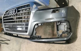 Бампер передний для Audi Q7 2014 года на фотографиях