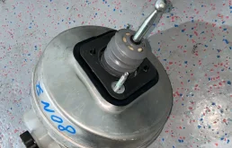 Вакуумный усилитель тормозов для BMW X3 на фотографиях