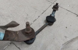 Стабилизатор поперечной устойчивости задний для Jeep Grand Cherokee на фотографиях