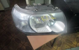 Фары для Land Rover Freelander 2007 года на фотографиях