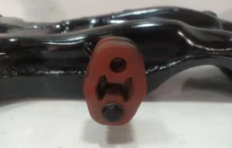 Подрамник двигателя для Skoda Rapid 2017 года на фотографиях