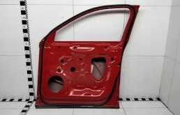 Двери для Audi Q3 2018 года на фотографиях