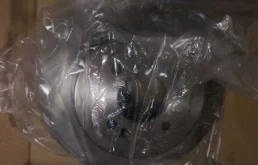 Диски тормозные передние (комплект) для Hyundai Solaris 2014 года на фотографиях