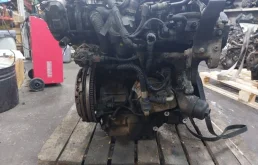 Двигатель для Opel Insignia 2011 года на фотографиях