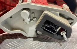 Фонарь правый для Peugeot 508 на фотографиях