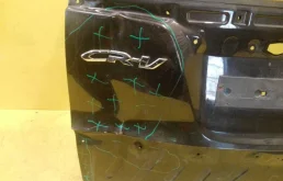 Крышка багажника для Honda CR-V 2014 года на фотографиях