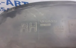 Подкрылок задний левый для Volvo XC70 на фотографиях