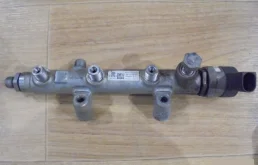 Датчик давления топлива для Audi Q7 на фотографиях