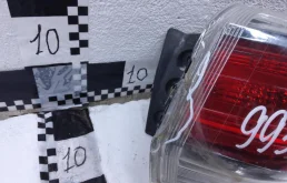 Фонарь внутренний правый для Toyota Highlander на фотографиях