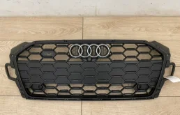 Решетка радиатора для Audi Q3 F3 2018+