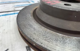 Диски тормозные передние (комплект) для Mercedes-Benz E class на фотографиях