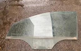 стекло вередне левое ,двери. для SsangYong Actyon CK rest 2013-2014