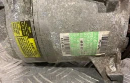 Муфта компрессора кондиционера для Volvo C30 на фотографиях