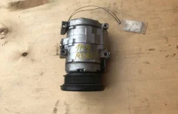 Компрессор кондиционера для Toyota Alphard 2008 года на фотографиях