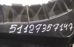 Кронштейн заднего бампера левый для BMW 7er на фотографиях