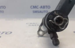 Форсунка топливная для Volvo XC90 на фотографиях