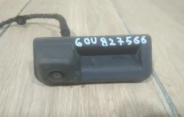 Кнопка открытия багажника для Skoda Rapid 2022 года на фотографиях