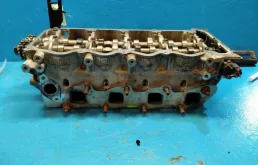 ГБЦ для Nissan Navara 2005 года на фотографиях