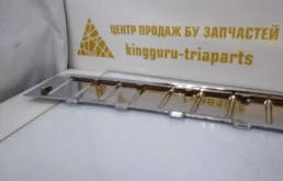 Накладка заднего бампера правая для Volkswagen Touareg 2007 года на фотографиях