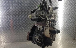 Двигатель без навесного для Nissan Almera на фотографиях