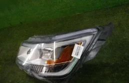 Фара левая для Ford Explorer на фотографиях