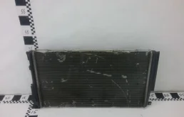 Радиатор охлаждения ДВС для BMW 3er 2018 года на фотографиях