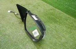 Зеркало боковое правое для Nissan Qashqai 2013 года на фотографиях