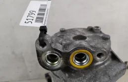 Компрессор кондиционера для Volvo C30 2012 года на фотографиях