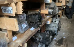 двигатель в сборе, с навесным и без