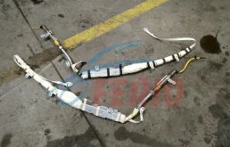 Шторка безопасности правая для Suzuki Grand Vitara на фотографиях