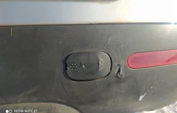 Накладка заднего бампера для Volkswagen Touareg 2004 года на фотографиях