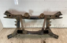 Задний подрамник для Mitsubishi ASX 2015 года на фотографиях