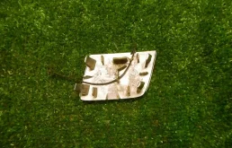 Заглушка буксировочного крюка передняя для Mercedes-Benz GL class на фотографиях