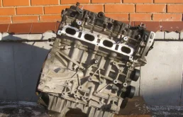 Двигатель без навесного для Suzuki Grand Vitara на фотографиях