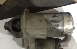 Стартер для Hyundai Matrix 2006 года на фотографиях