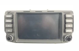 Магнитола для Kia Rio на фотографиях