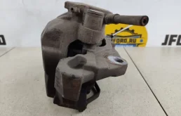 Тормозной цилиндр передний левый для Volvo XC90 на фотографиях