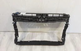 Приборная панель для Volkswagen Golf 2017 года на фотографиях