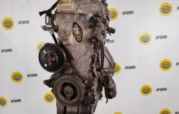 Двигатель для Suzuki Swift 2001 года на фотографиях