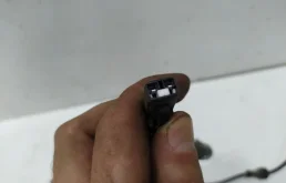 Датчик ABS передний правый для Hyundai Solaris 2016 года на фотографиях