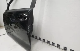 Дверь передняя левая для Toyota Corolla 2020 года на фотографиях