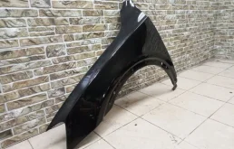 Крылья для Audi Q3 2013 года на фотографиях